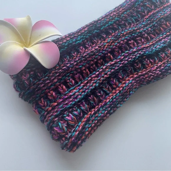 Multicolor Knit Headband - Picture 9 of 9